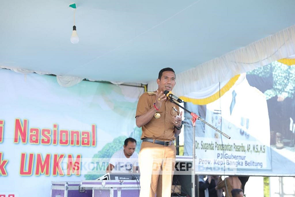 Hadiri Kontes Nasional, Pj Gubernur Suganda Apresiasi Para Pegiat Tanaman Bonsai. (Foto: Dok istimewa)