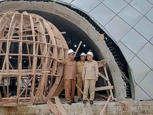 Walikota Pangkalpinang Pantau Progres Pembangunan Masjid Kubah Timah