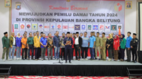 Pj Gubernur Suganda Tanda Tangani Komitmen Bersama Mewujudkan Pemilu Damai 2024. (Foto: Dok istimewa)