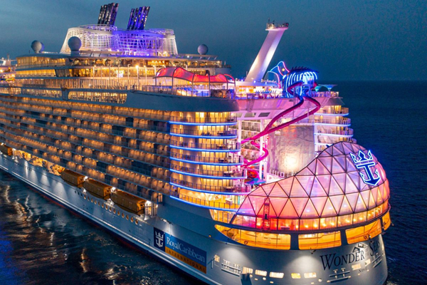 Symphony of the Seas, kapal pesiar terbesar yang dibangun oleh Royal Caribbean International(Foto: Dok istimewa)